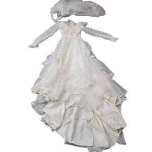 Vintage Bridallure 70s Wedding Dress Train Alfred Angelo Ruffles White SM Vail